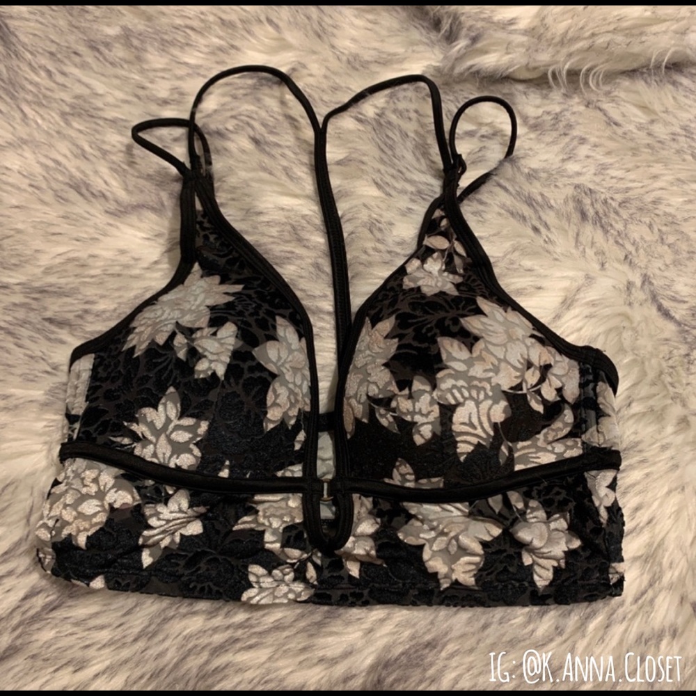 VS PINK bralette